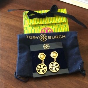 Tory Burch Circle Logo earring
